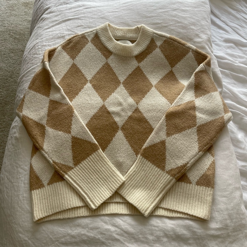 Abercrombie & Fitch Crew Neck Sweater (size small)